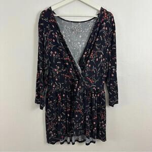 2/$25 Torrid Super Soft Surplice Top Women's Size 2